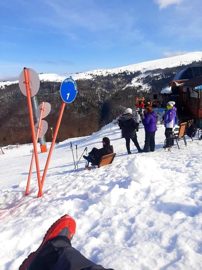 Cabana Drumul Voievodului Vulcan  Екстериор снимка